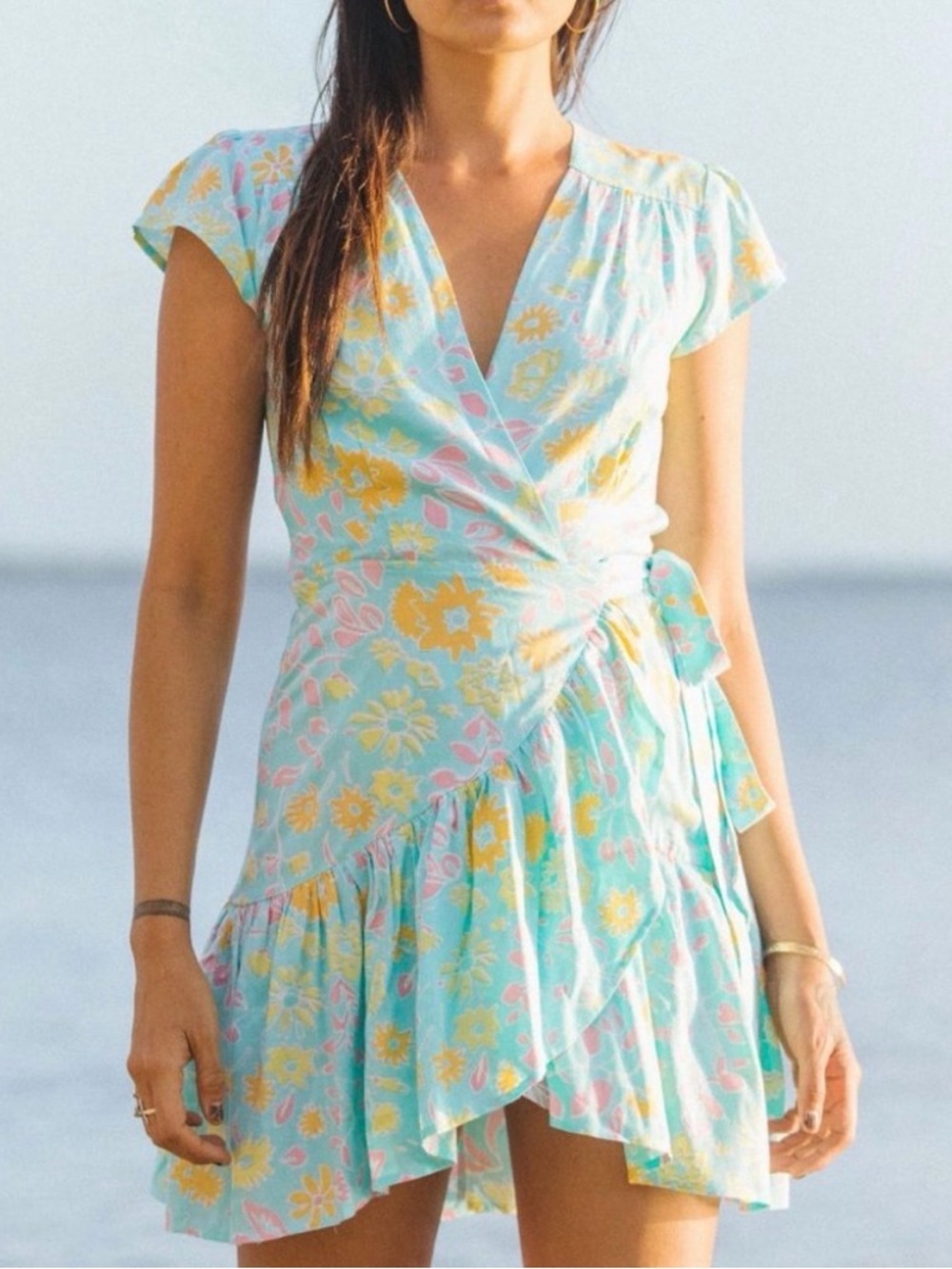 XIX Palms Capri Pastel Blue Floral Wrap Mini Dress with Tie Waist Small